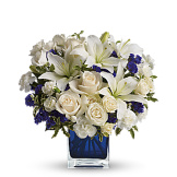 Sapphire Skies Bouquet (Deluxe)